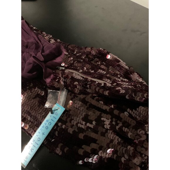 ALICE + OLIVIA Sequin Peplum Top Berry NWT size Small - Picture 12 of 13